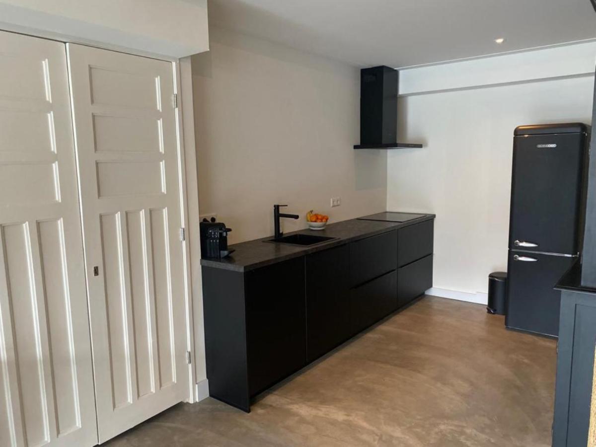 Stijlvol Ruim Studio-Appartement Nabij Historisch Centrum Αμερσφόρτ Εξωτερικό φωτογραφία
